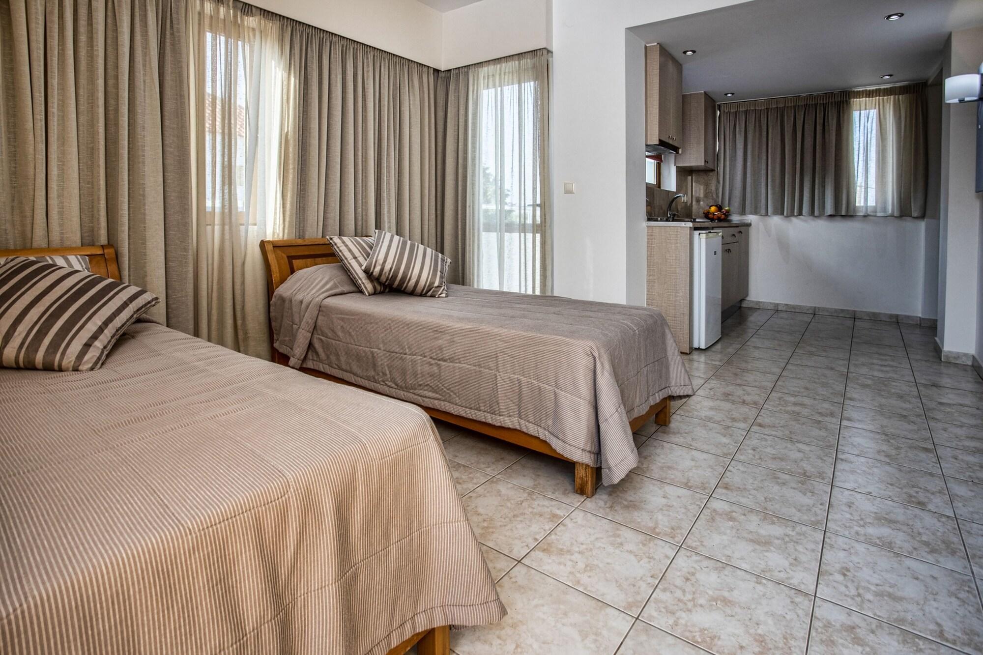 Mary Hotel & Mary Royal Suites Platanes  Ngoại thất bức ảnh