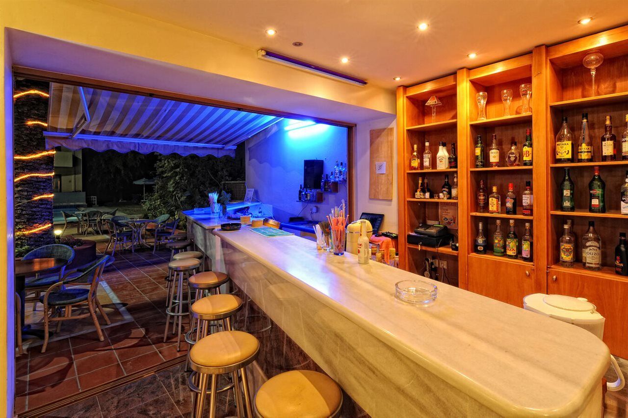 Mary Hotel & Mary Royal Suites Platanes  Ngoại thất bức ảnh